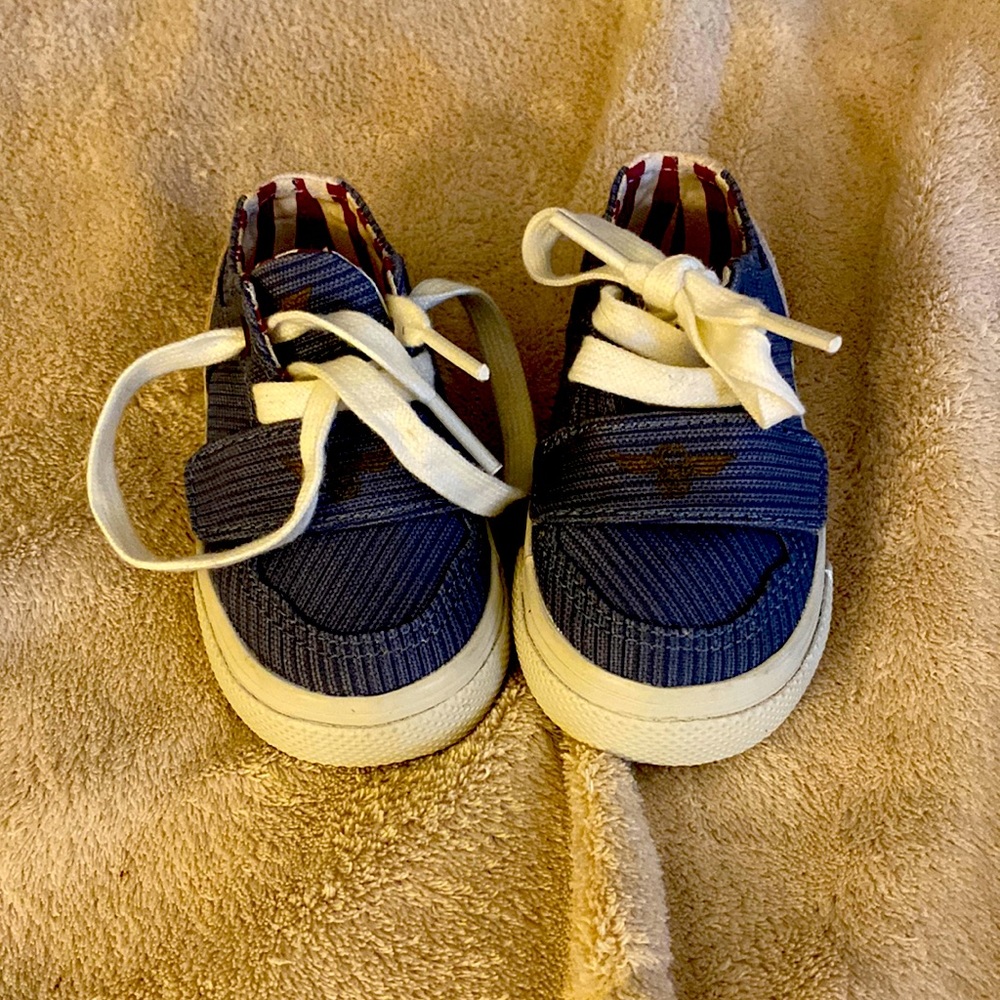 Size 5 boy toddler Creative ReCreation tennis shoes!